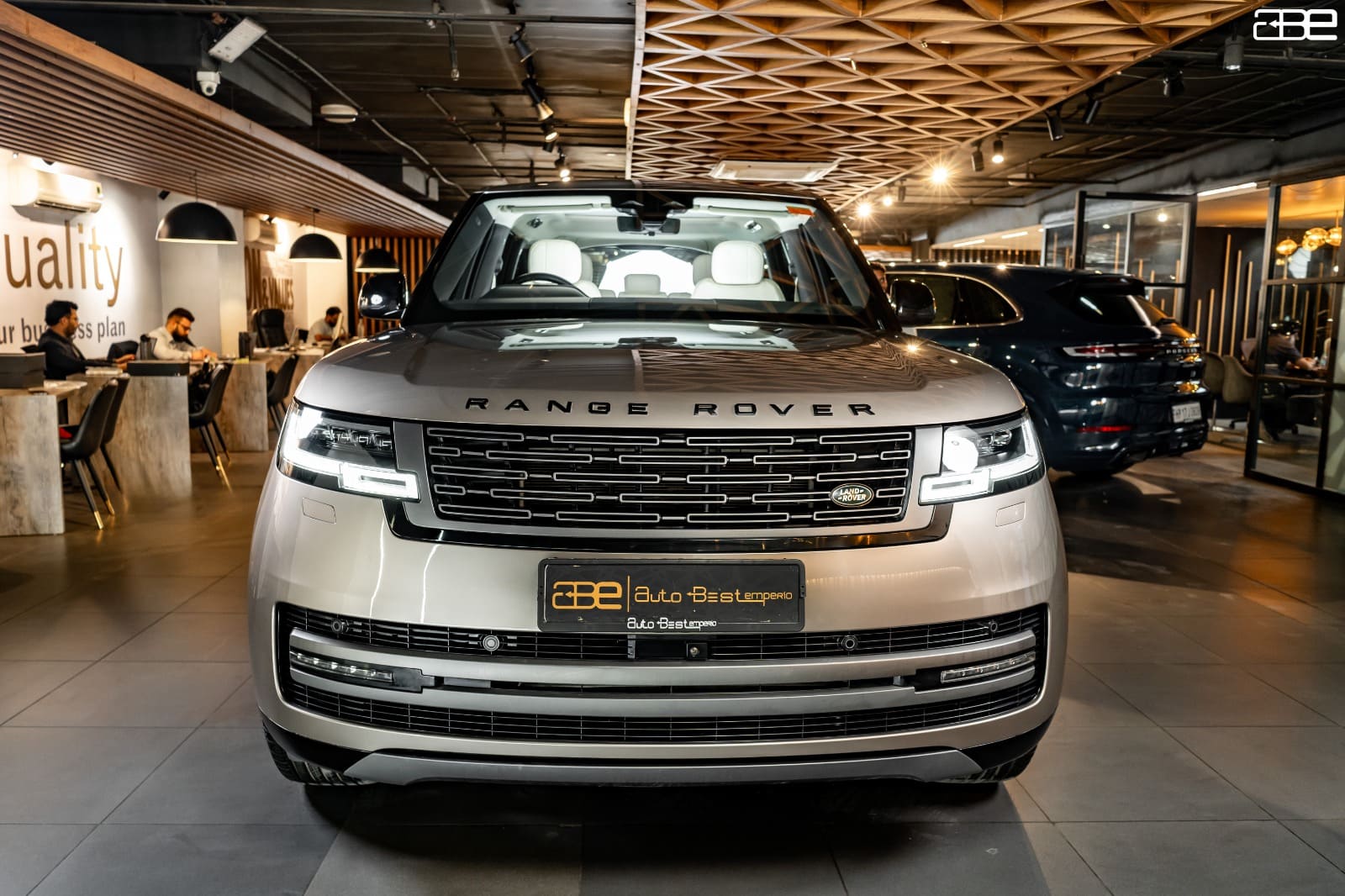 Range Rover VOGUE SWB SE 3.0L