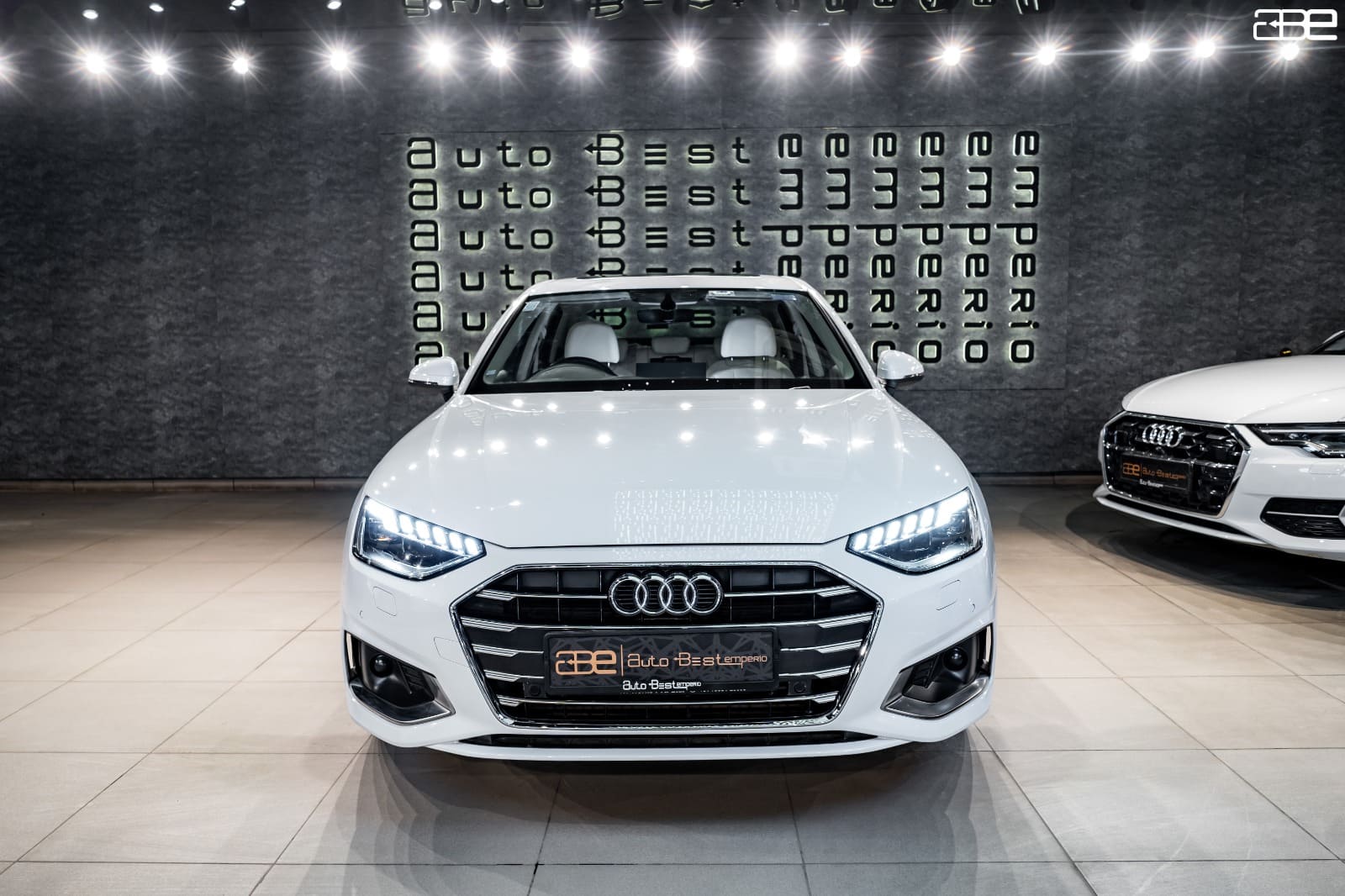 Audi A4 40 TFSI TECHNOLOGY