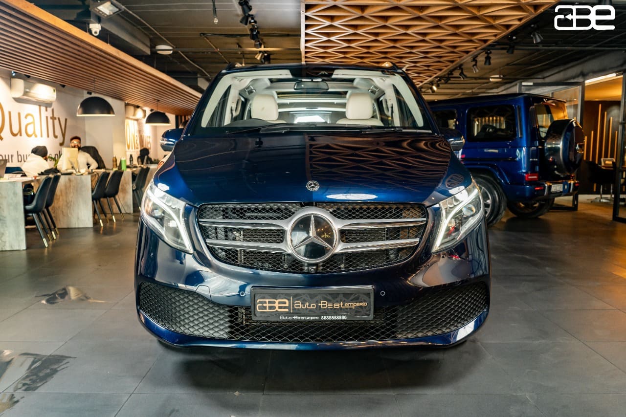 Mercedes-Benz V-Class V-220D ELITE