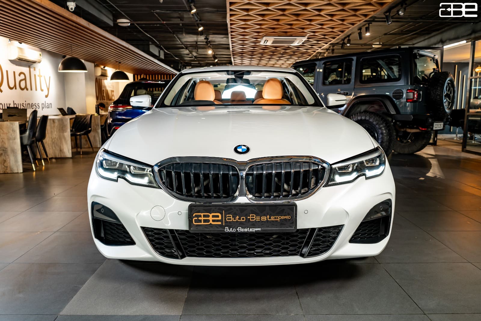 BMW 330Li M-SPORT