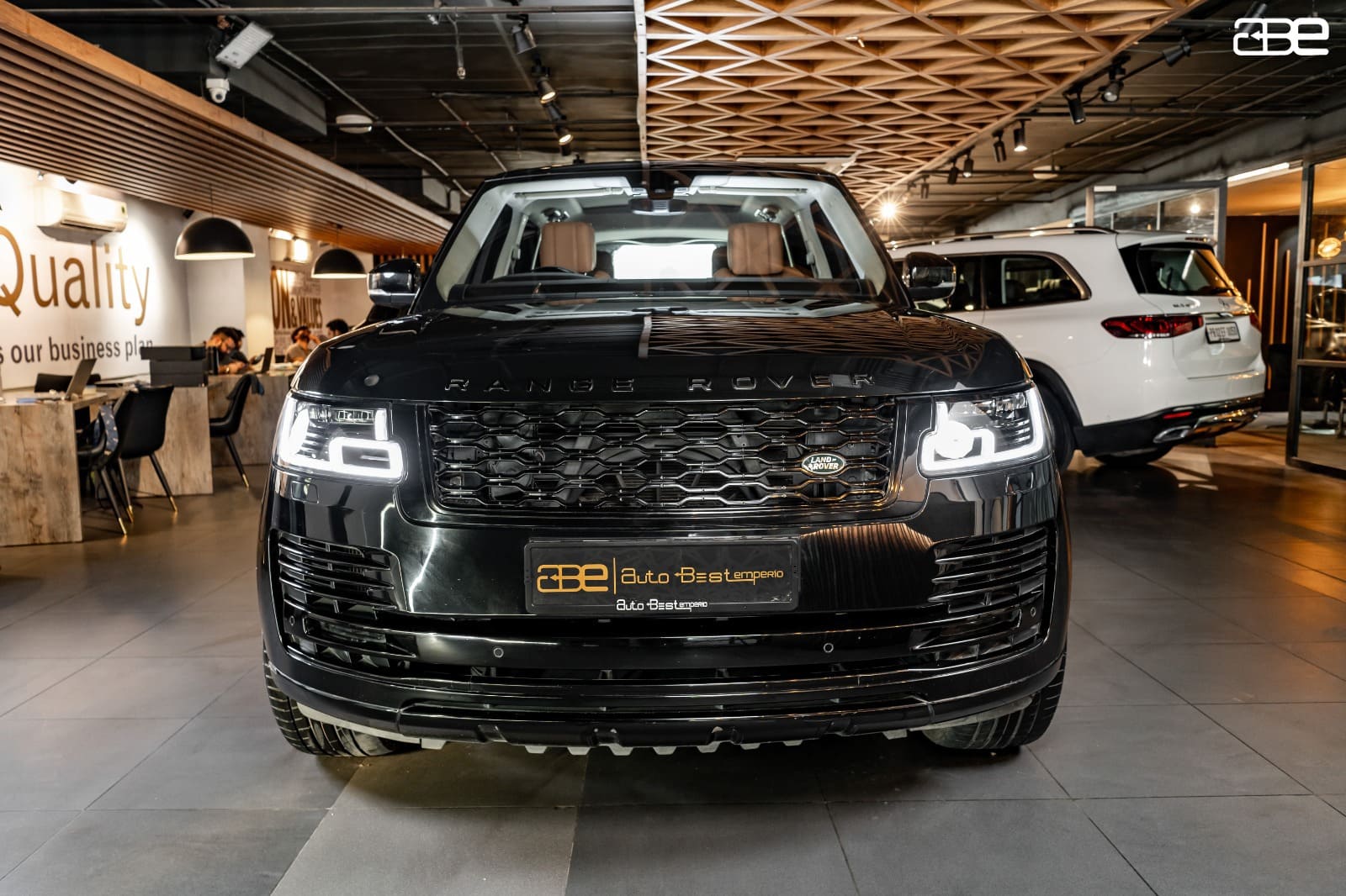 Range Rover VOGUE SE 3.0L SWB