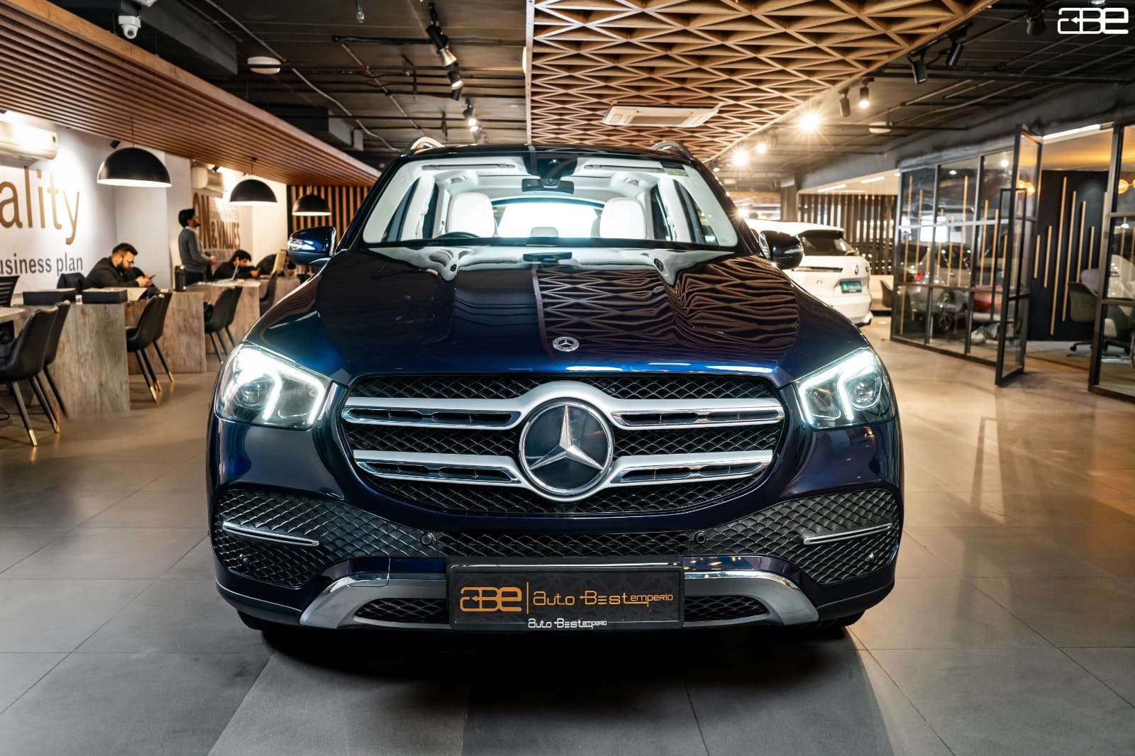 Mercedes-Benz GLE 300D 4-MATIC