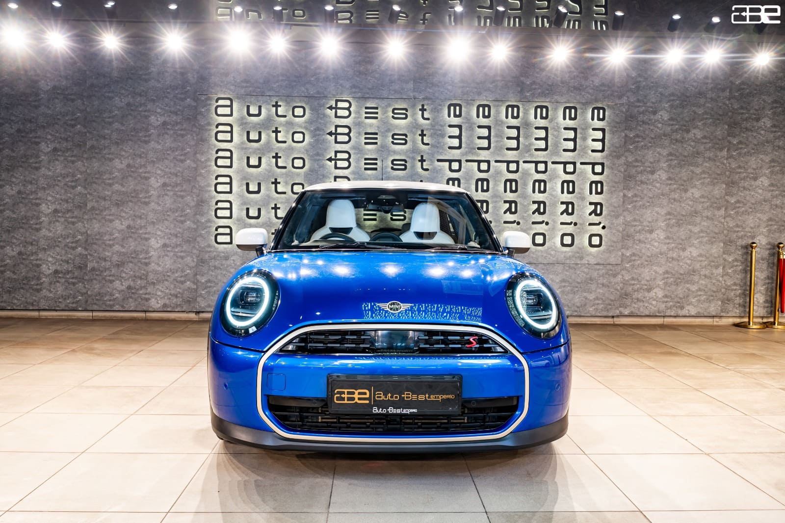 MINI COOPER FAVOURED PACK