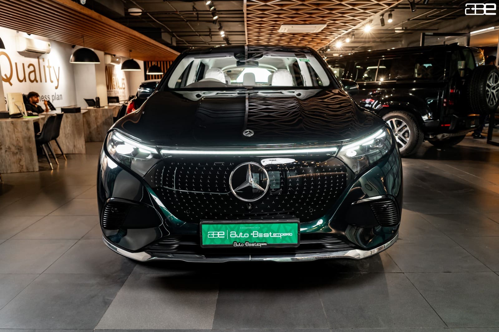 Mercedes-Benz EQS 450 4-MATIC