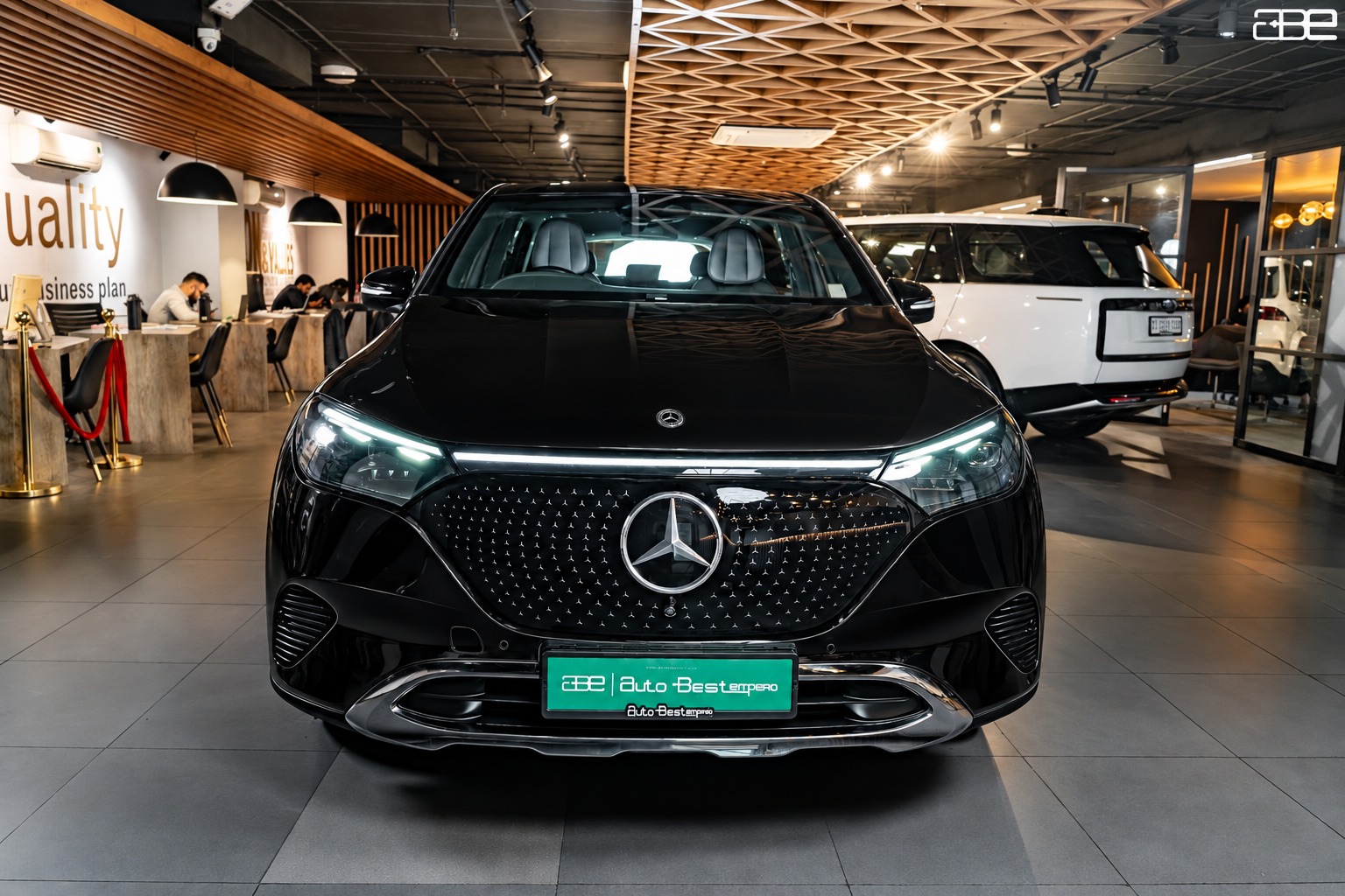 Mercedes-Benz EQE 500 4-MATIC