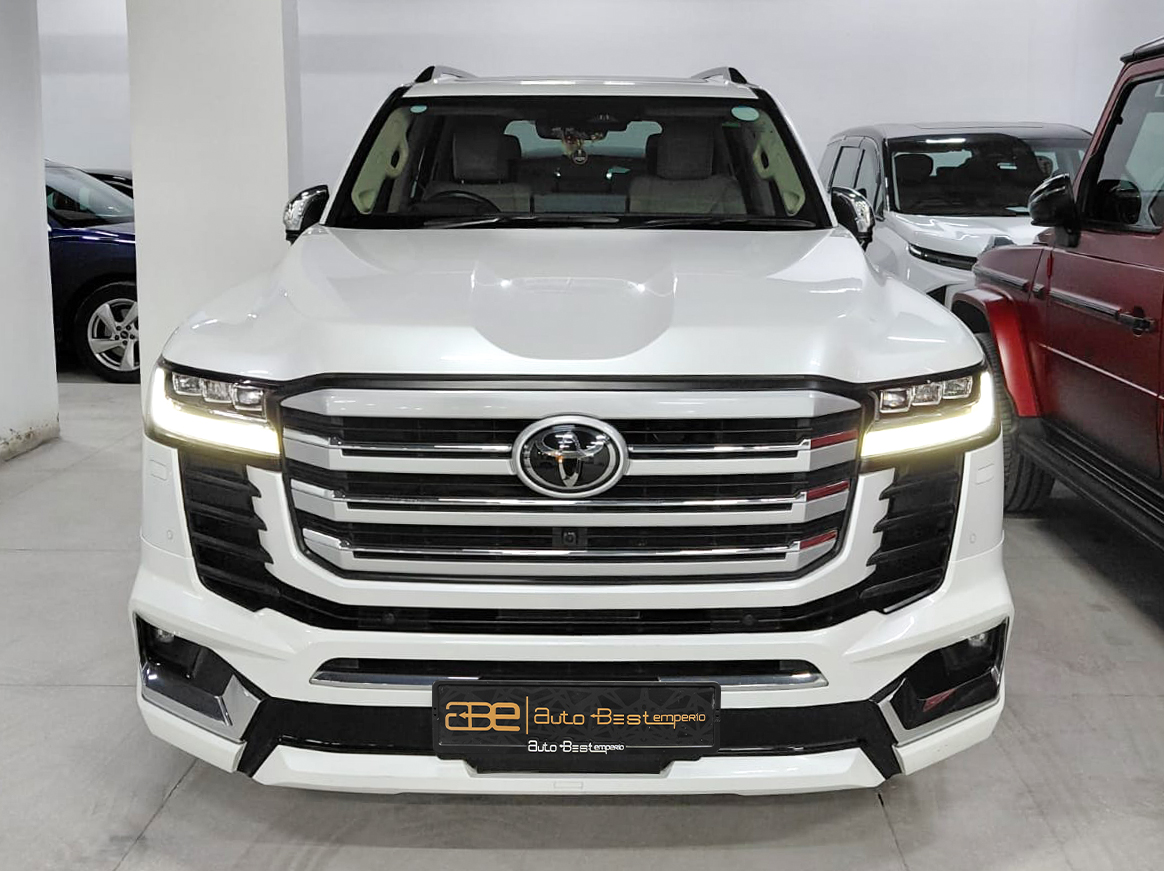 Toyota LAND CRUISER 300 ZX
