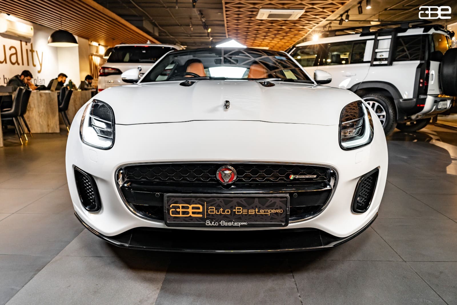 Jaguar F-TYPE COUPE 2.0L