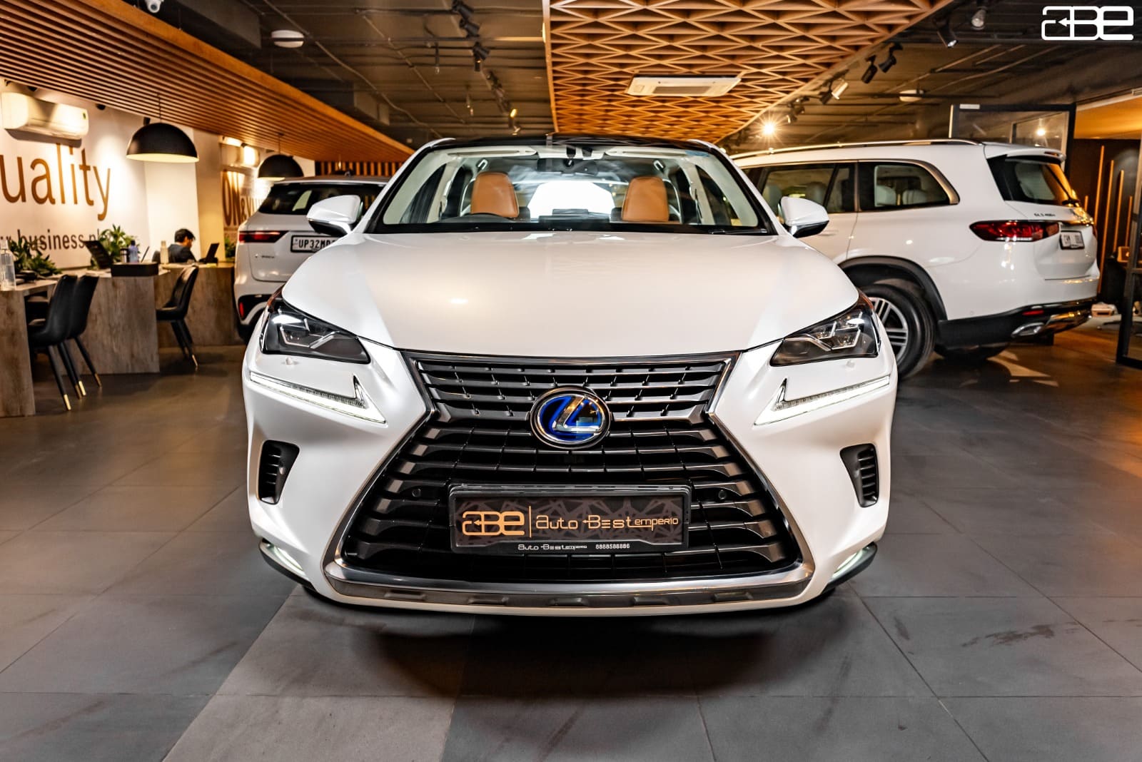 Lexus NX 300H LUXURY GRADE