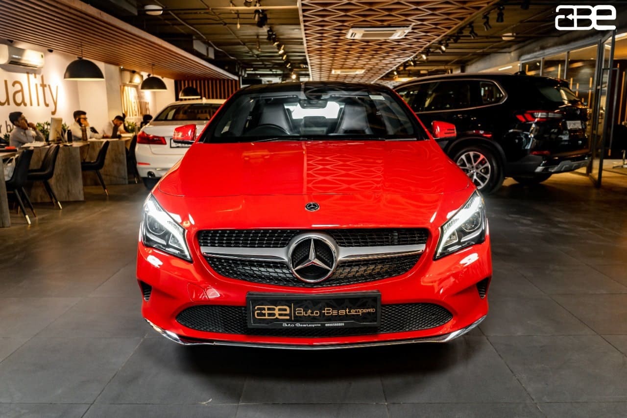 Mercedes-Benz CLA 200