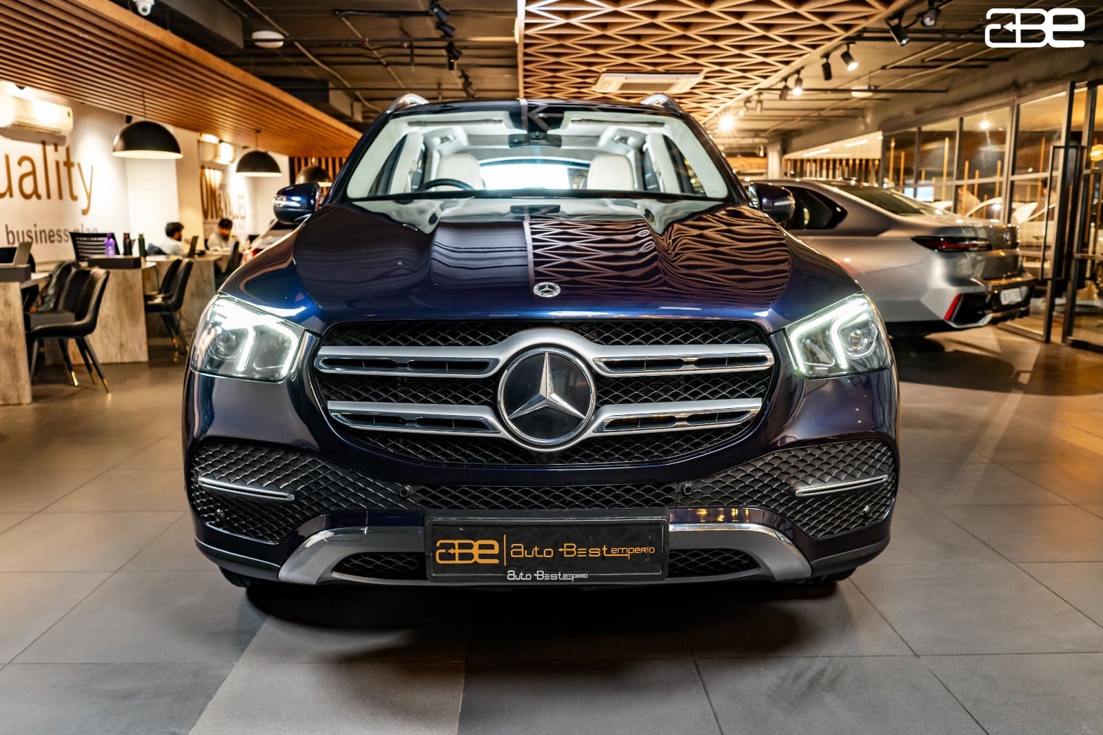 Mercedes-Benz GLE 300D 4-MATIC