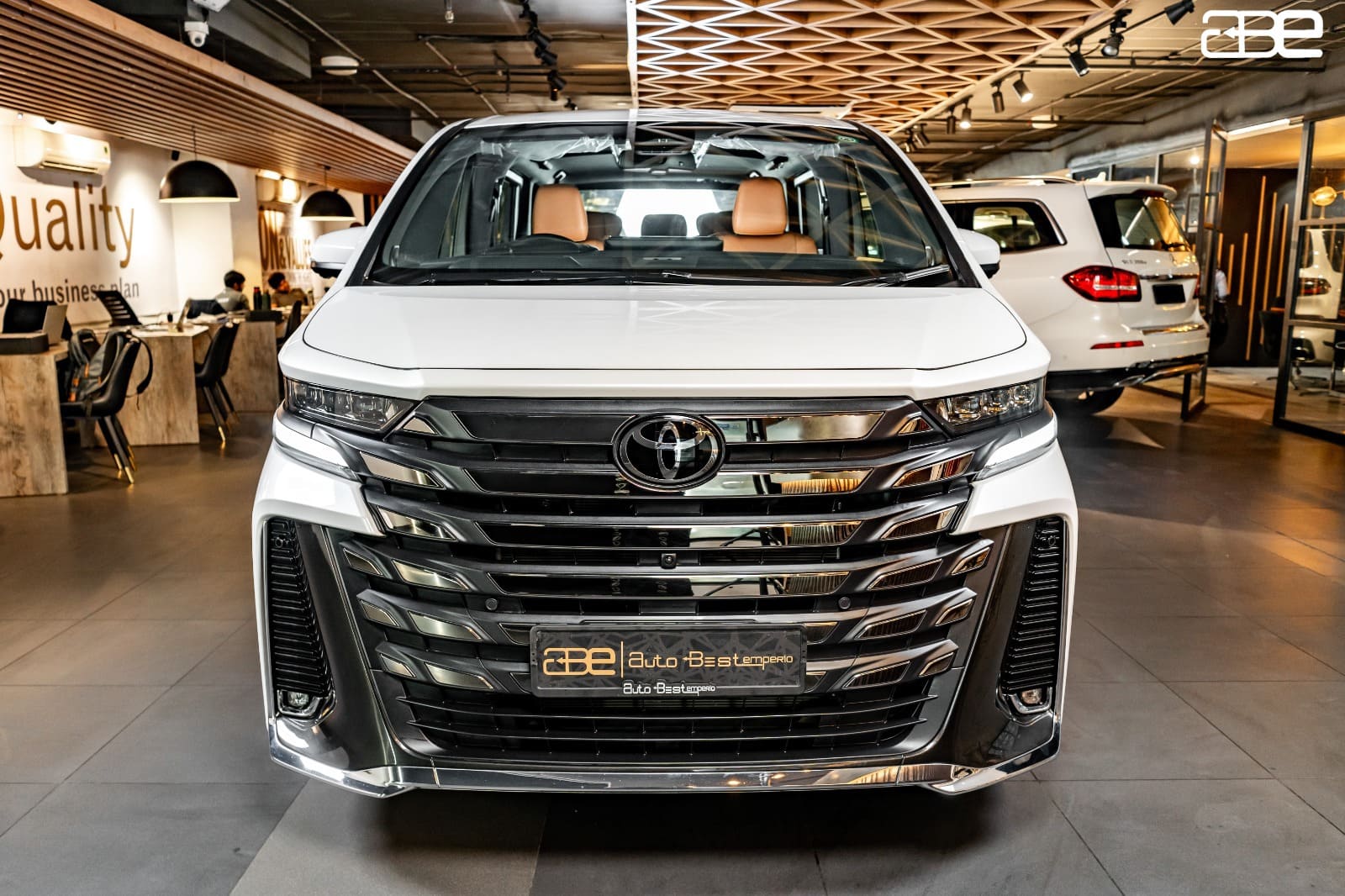 Toyota VELLFIRE EXECUTIVE LOUNGE